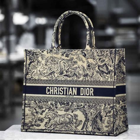 christian dior large tote bag|original christian dior tote bag.